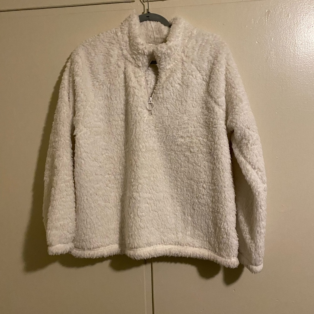 1/2 zip off white super soft jacket size large